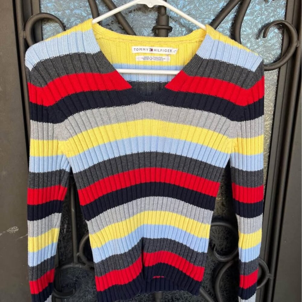 Women's Tommy Hilfiger knit size Medium